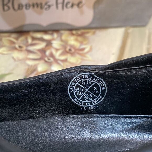 Keen Presidio Black Leather Cross Strap Mary Janes Sz 5.5 - Picture 12 of 15